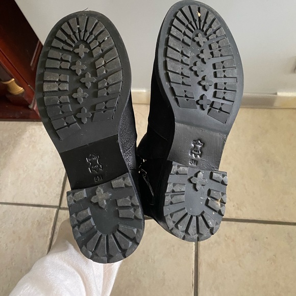 Tory Burch Simone Bootie worn twice - Picture 2 of 5